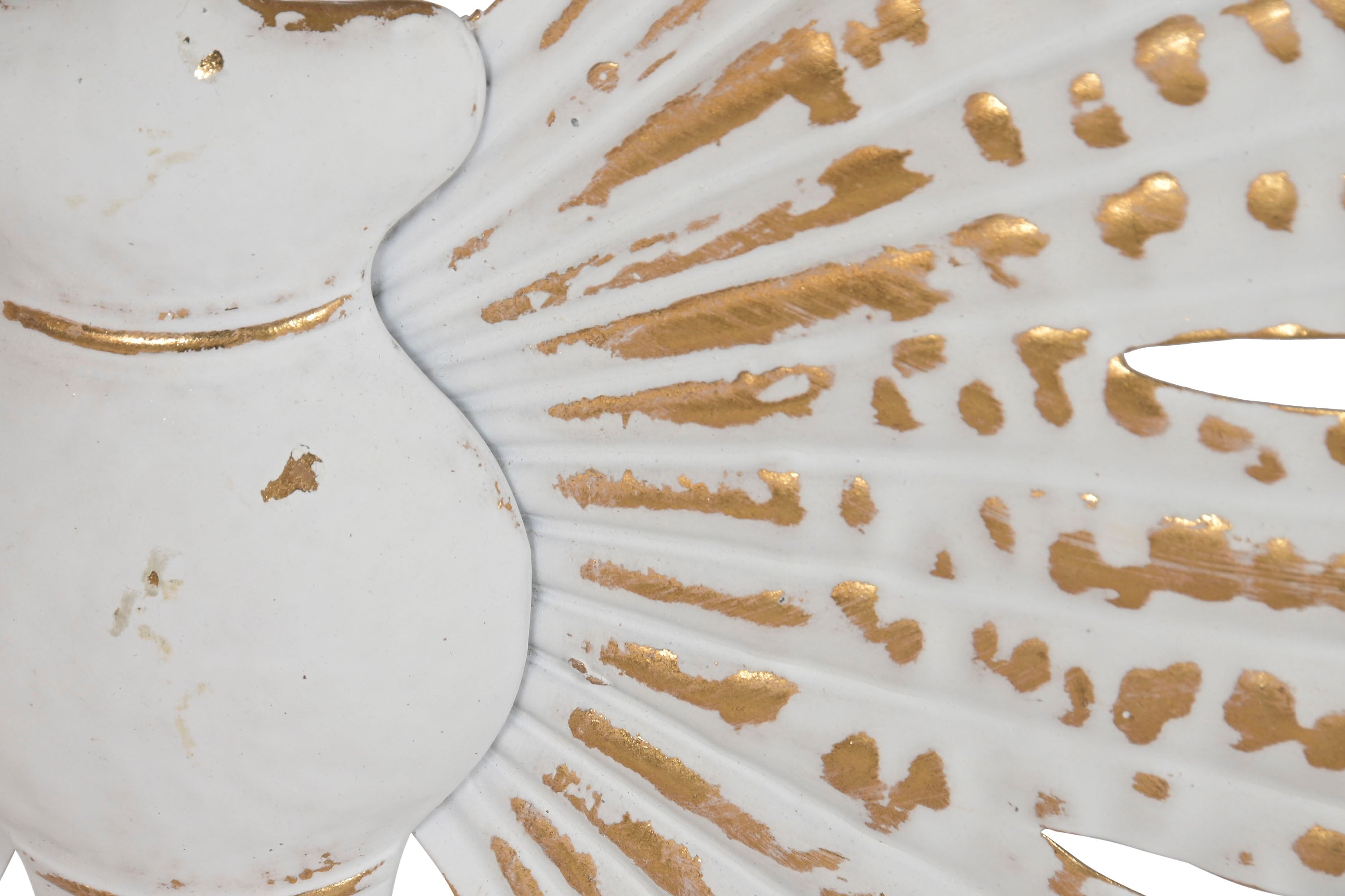 BORBOLETA METAL BRANCA/DOURADA 66X53Cm