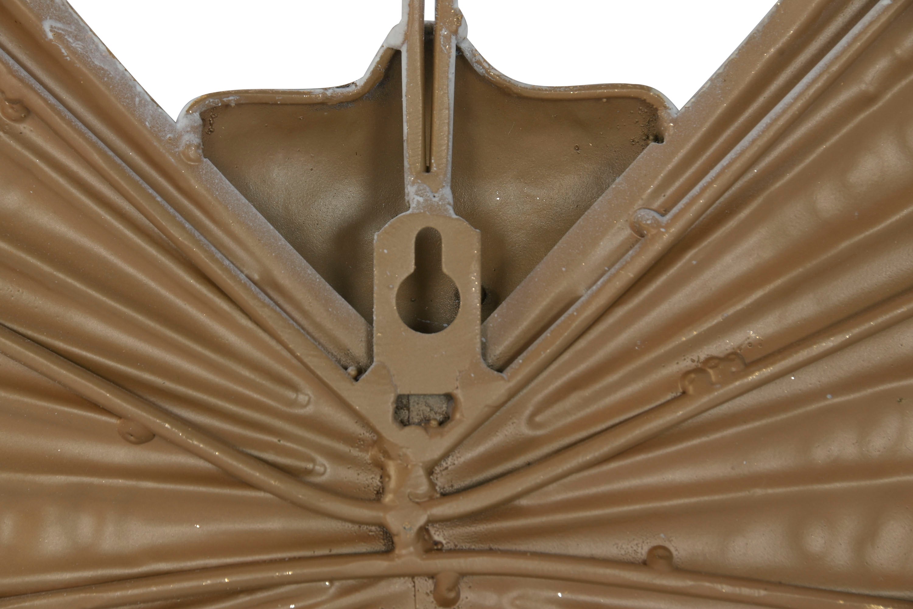 BORBOLETA METAL BRANCA/DOURADA 84X72Cm