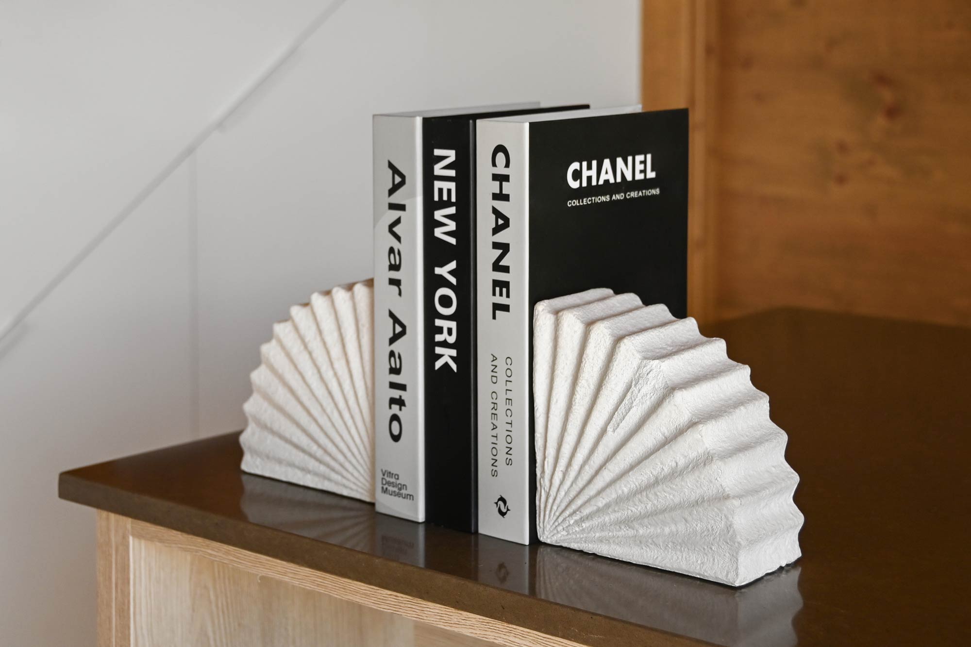 SOPORTE PARA LIBROS 30X7X15CM