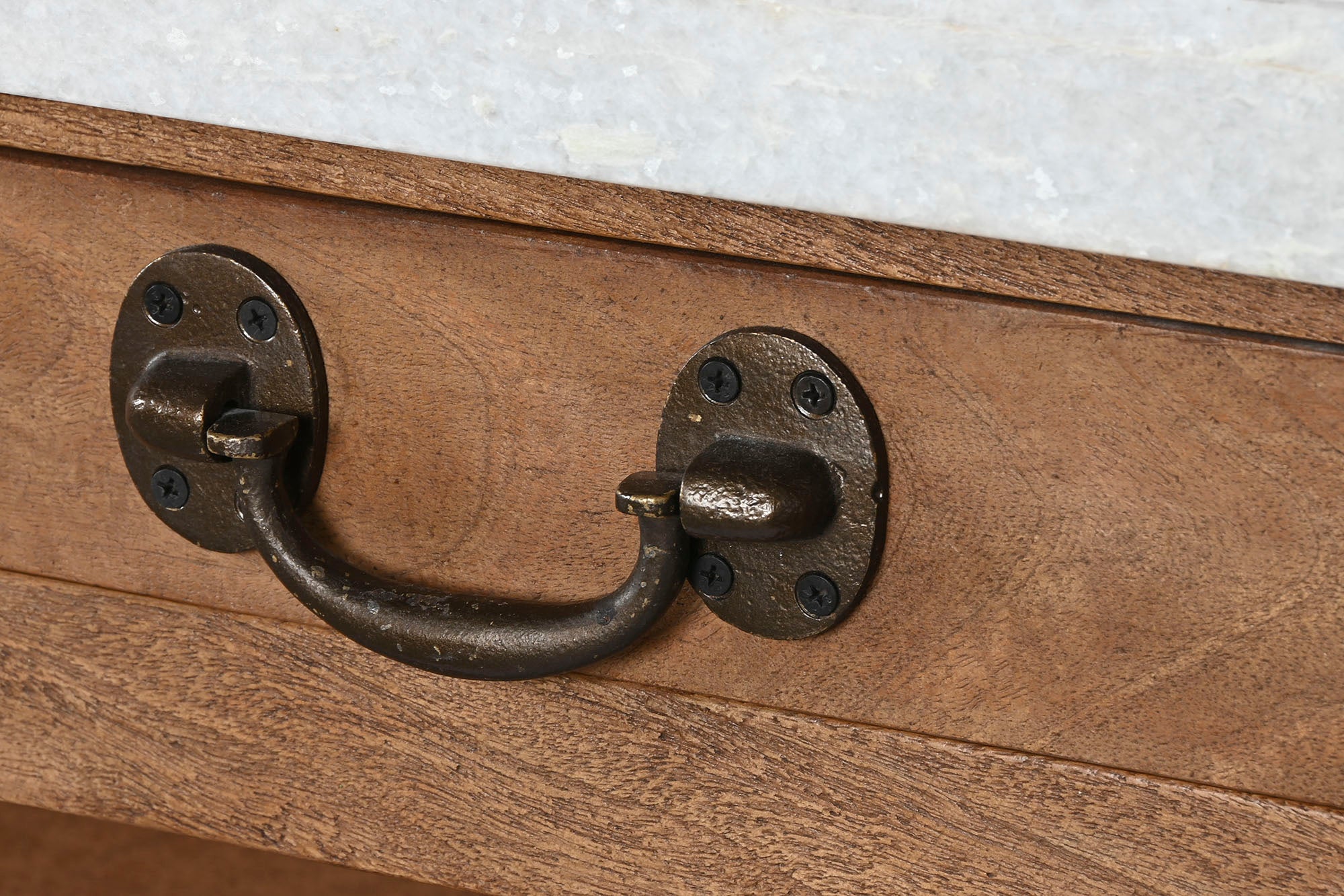 ILHA COZINHA MADEIRA/MÁRMORE 147x77x92CM