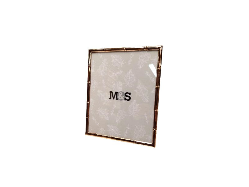 MOLDURA DOURADA 20X25CM