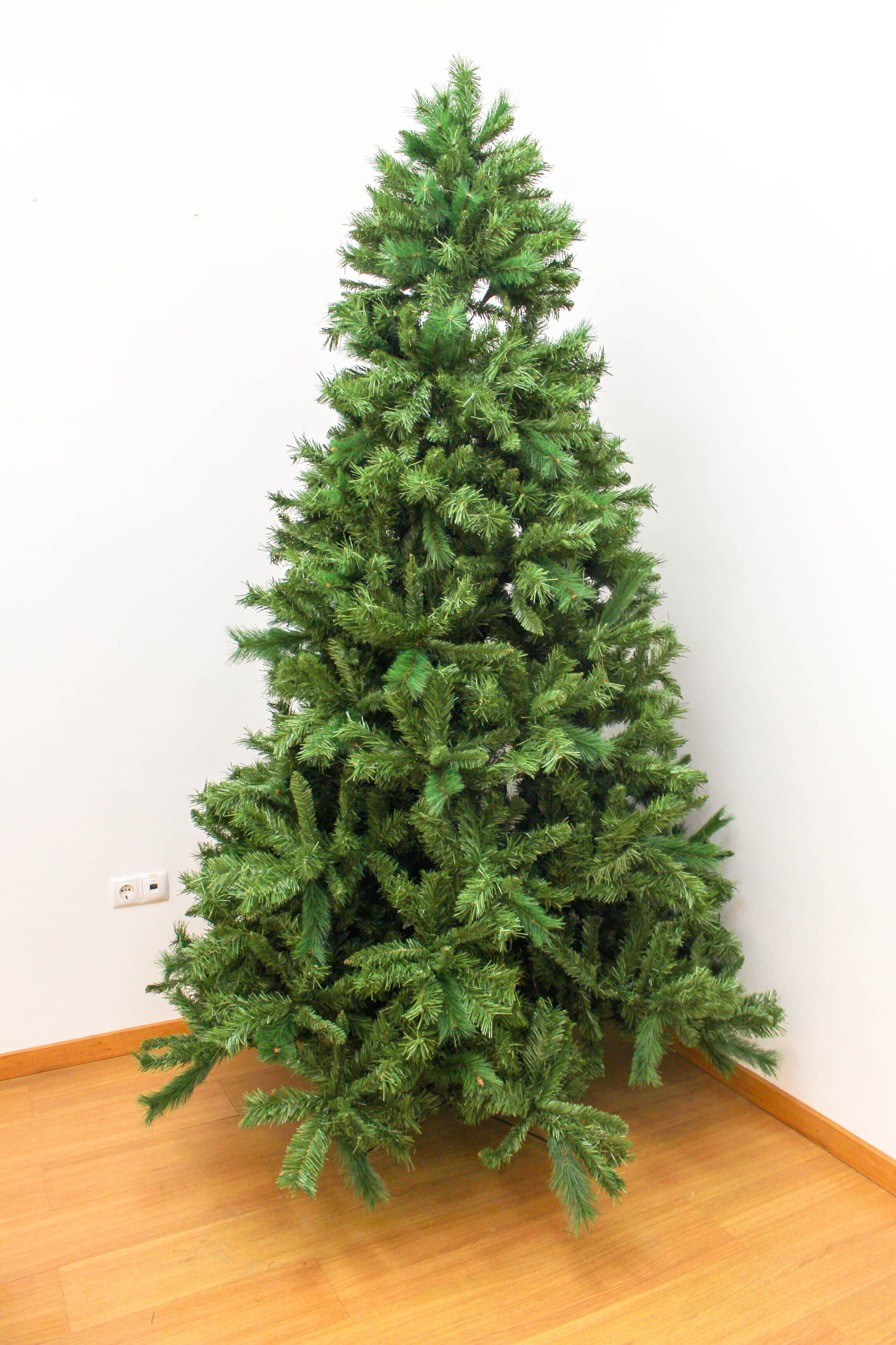 ÁRVORE NATAL 240CM